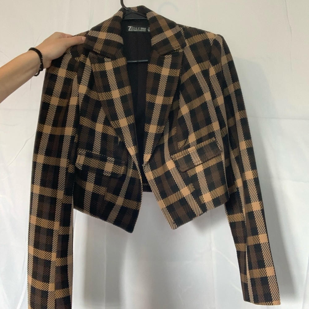 Women’s Plaid Cropped Blazer